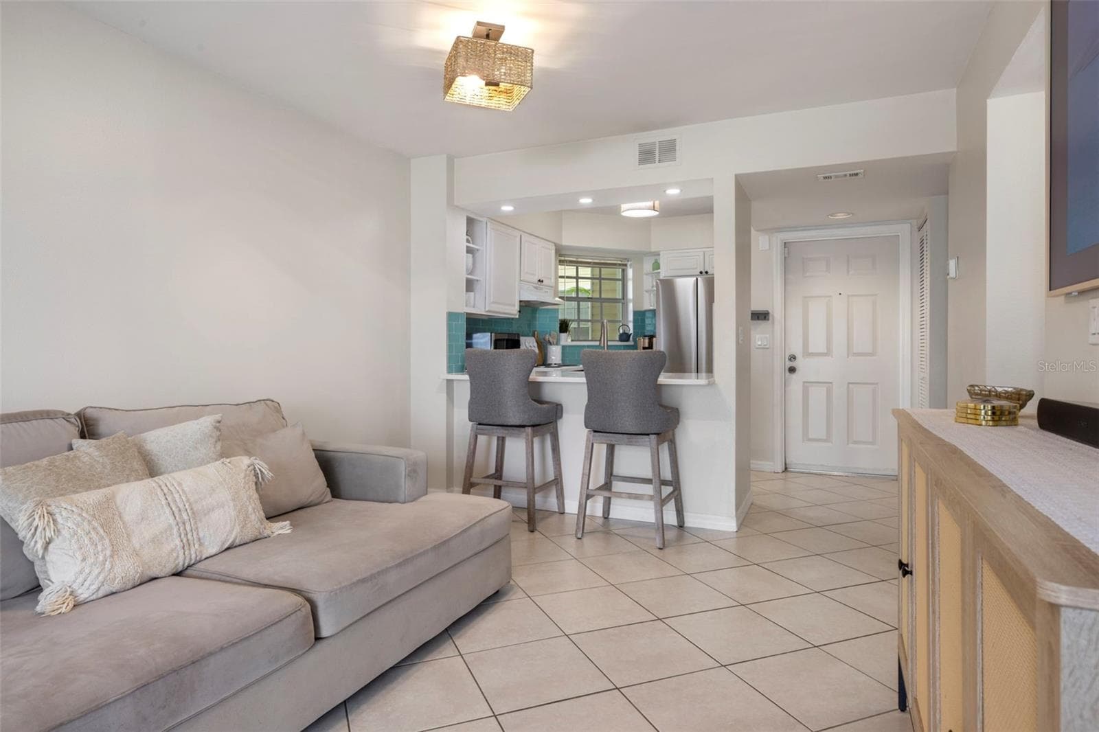Condominium at 6915 STONES THROW CIR N #3104, ST PETERSBURG, photo 7 of 41