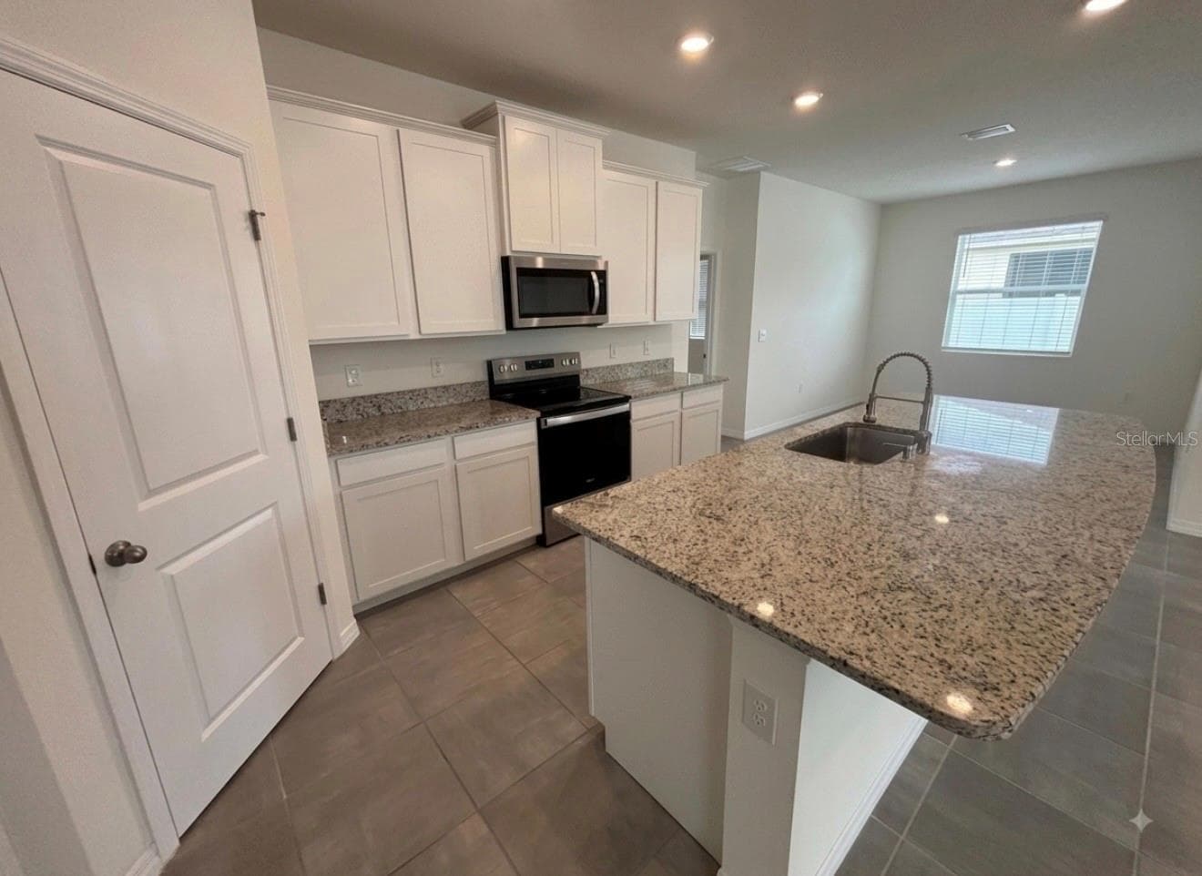 Single Family Residence at 5811 SW 80TH LN, OCALA, photo 15 of 95