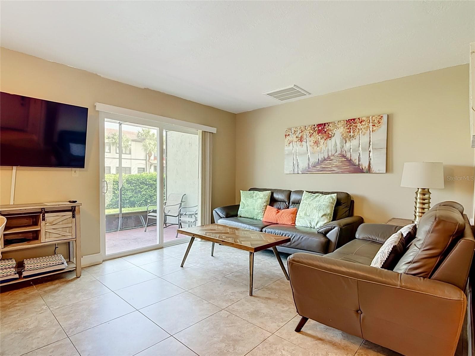 Townhouse at 1007 BASEBALL AND BOARDWALK CT, KISSIMMEE, photo 8 of 57