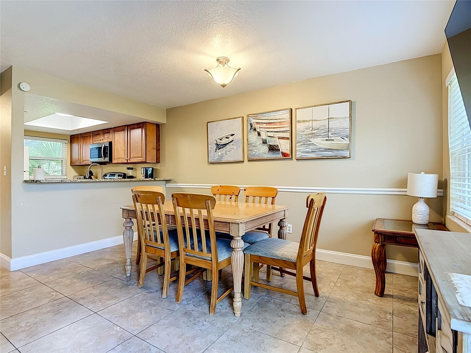 Townhouse at 1007 BASEBALL AND BOARDWALK CT, KISSIMMEE, photo 10 of 57