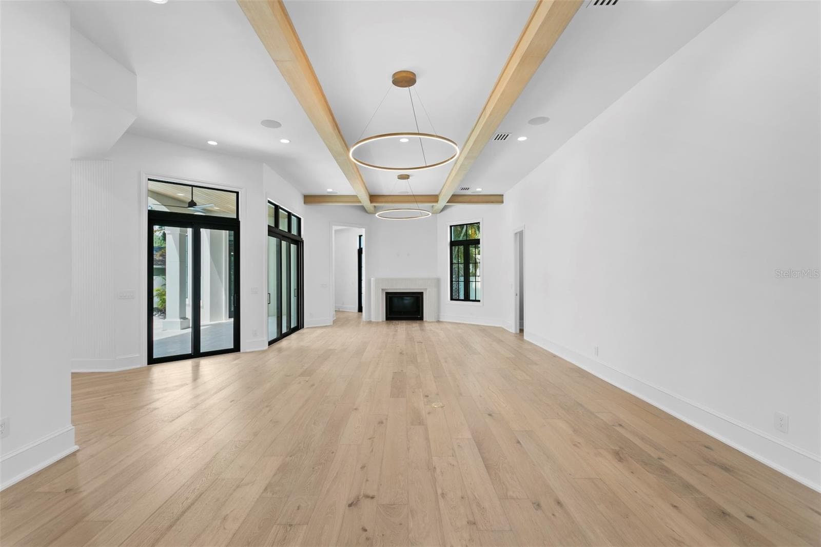 Single Family Residence at 3907 BAYSHORE BLVD, TAMPA, photo 9 of 98