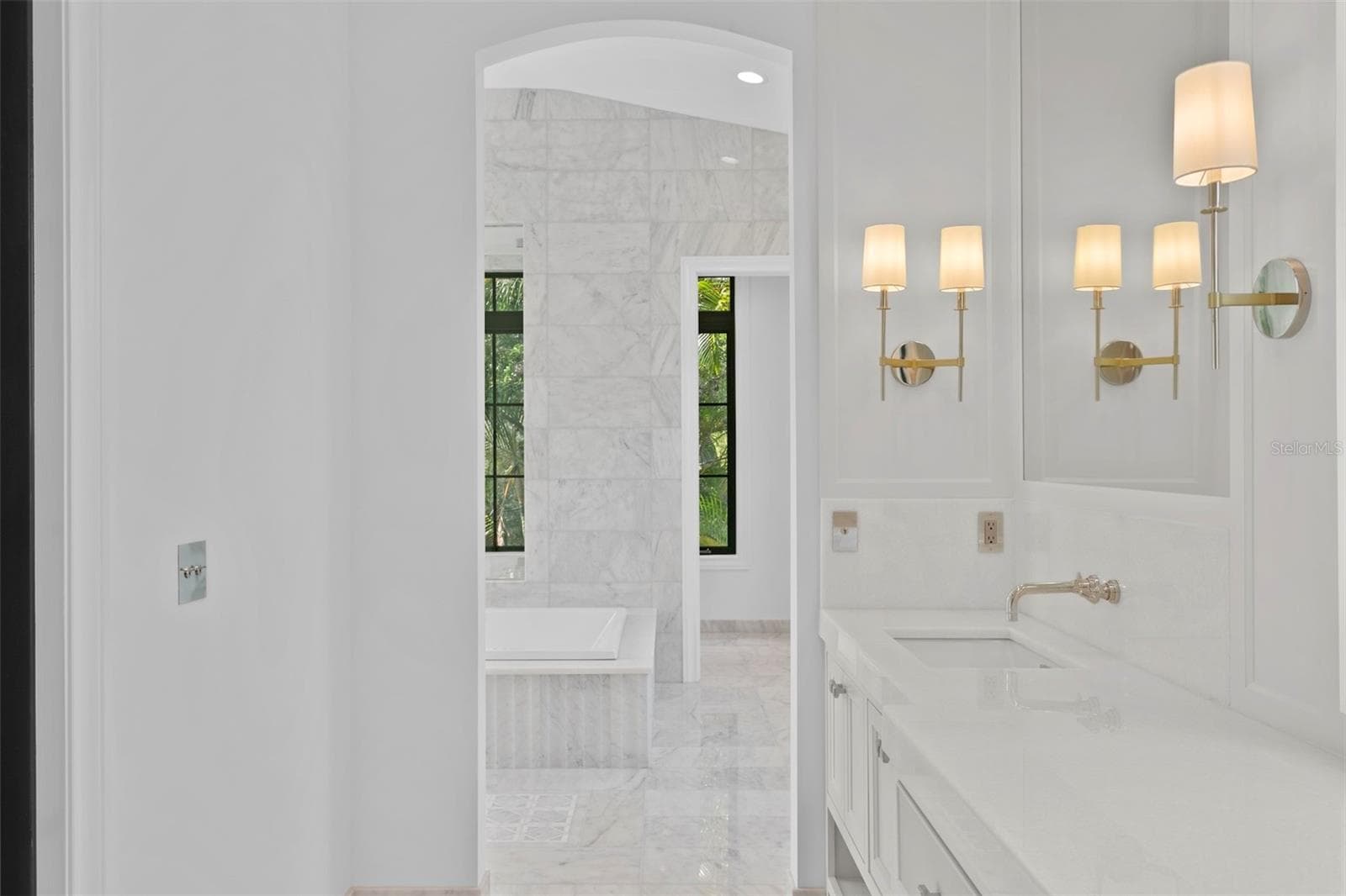 Single Family Residence at 3907 BAYSHORE BLVD, TAMPA, photo 51 of 98