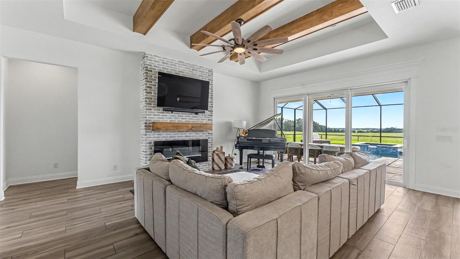 Living Room - 7034 BENTRIDGE DR, LAKELAND