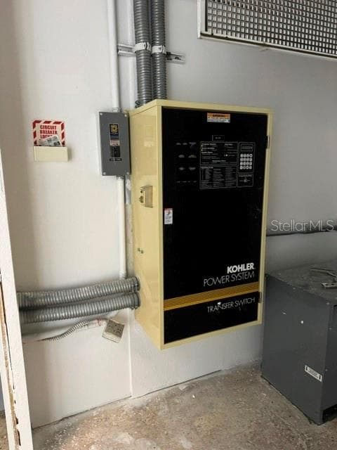 Transfer Switch - 365 105TH TER NE, ST PETERSBURG