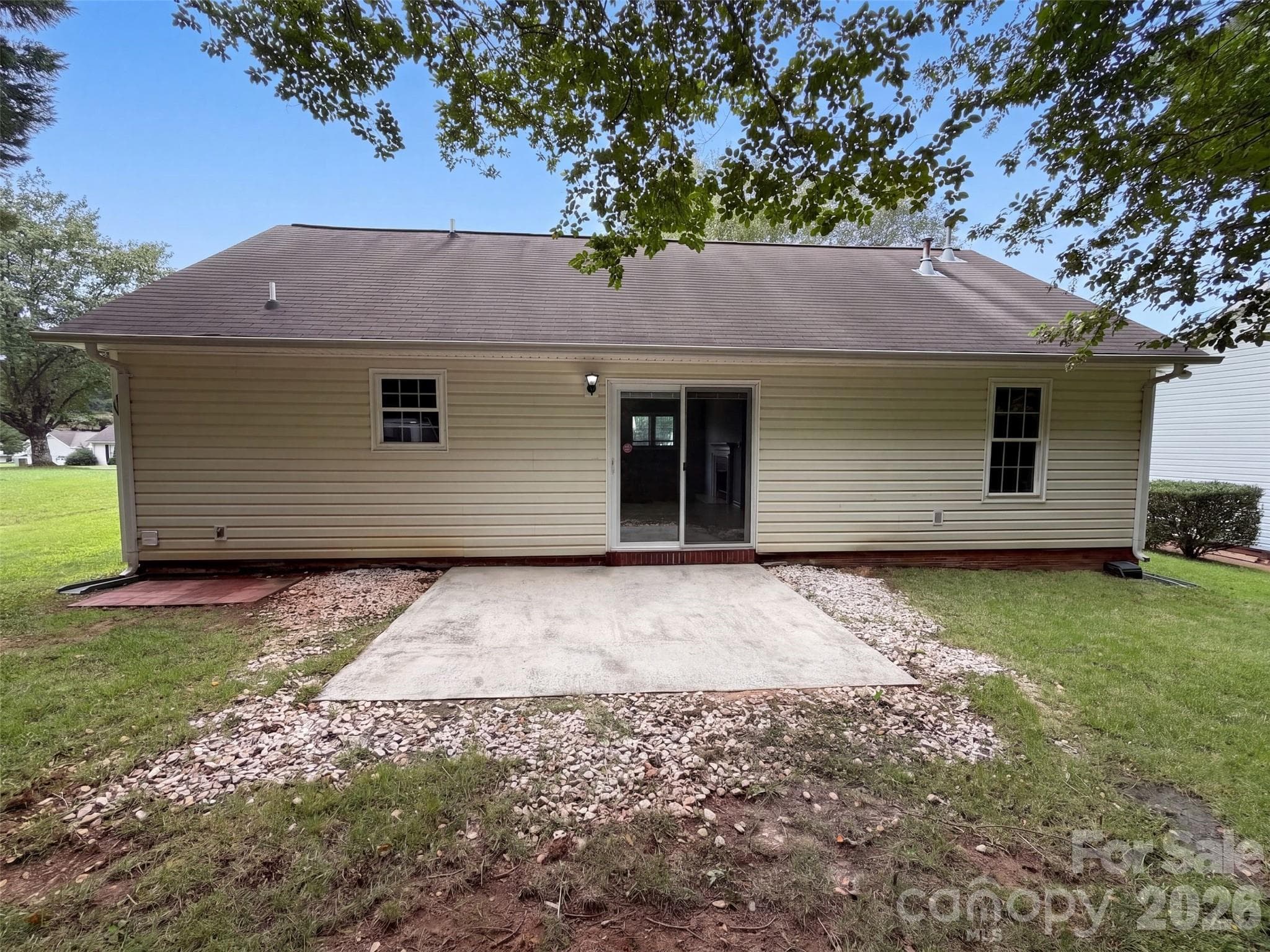 Single Family Residence at 1412 Bells Knox Road, Charlotte, photo 5 of 16