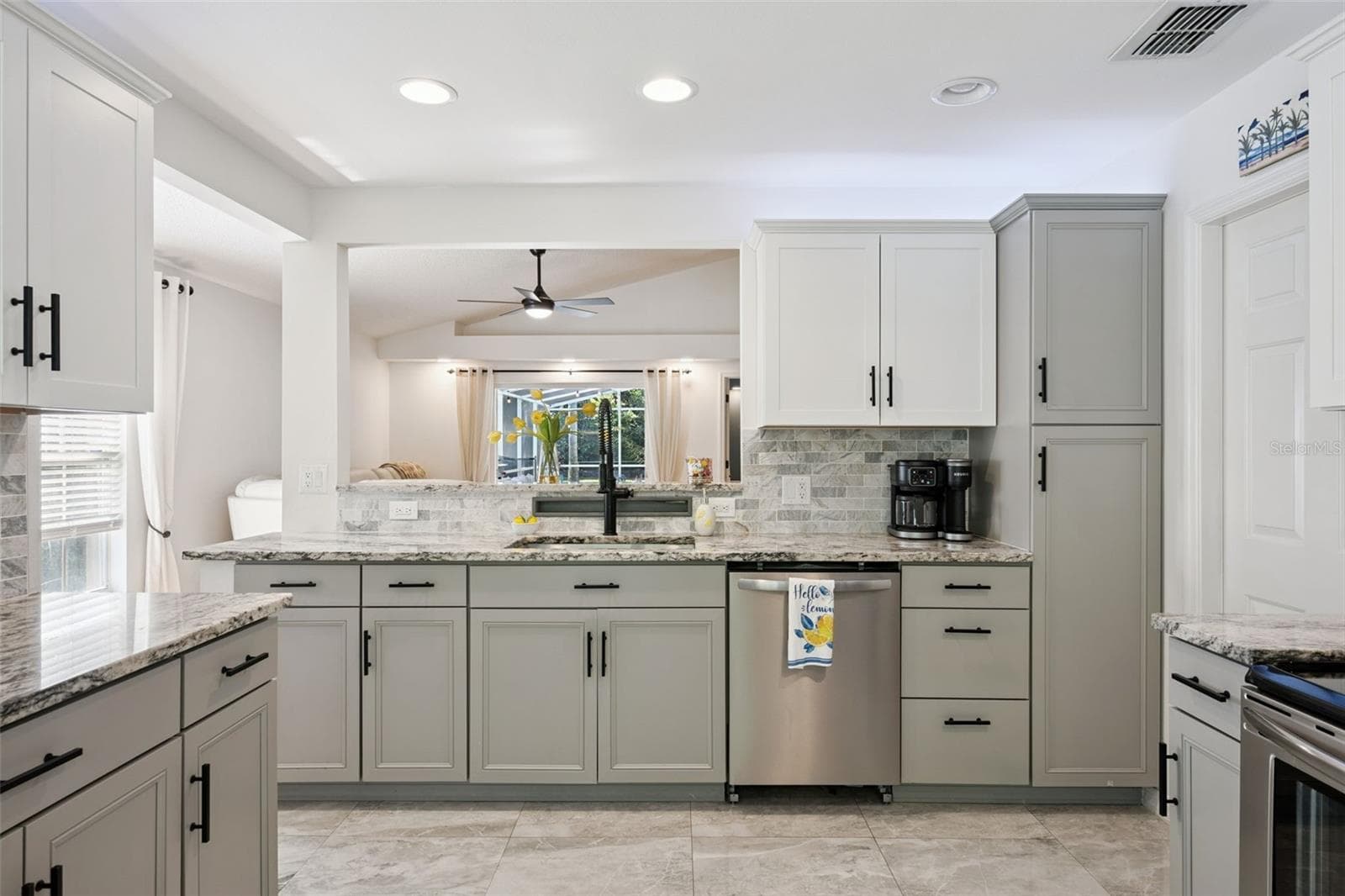 Single Family Residence at 1038 ROYAL OAKS DR, APOPKA, photo 12 of 35
