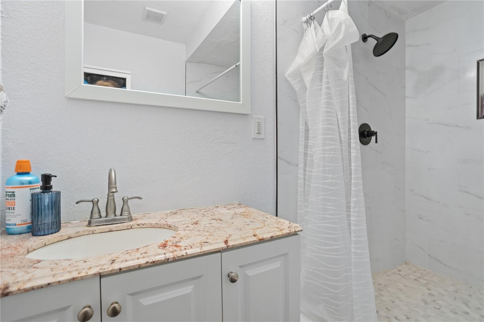 Secondary Bath - 816 E JEFFERSON ST, ORLANDO