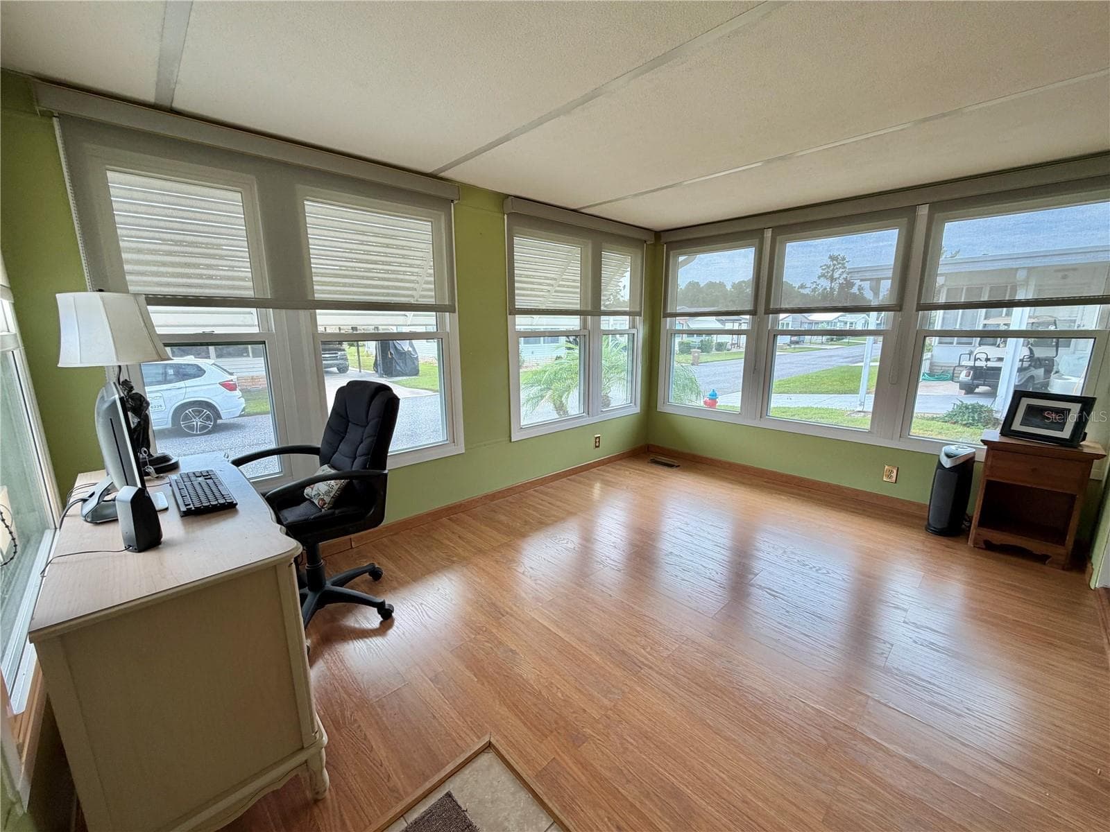 Manufactured Home at 151 HIBISCUS WAY, LEESBURG, photo 9 of 56