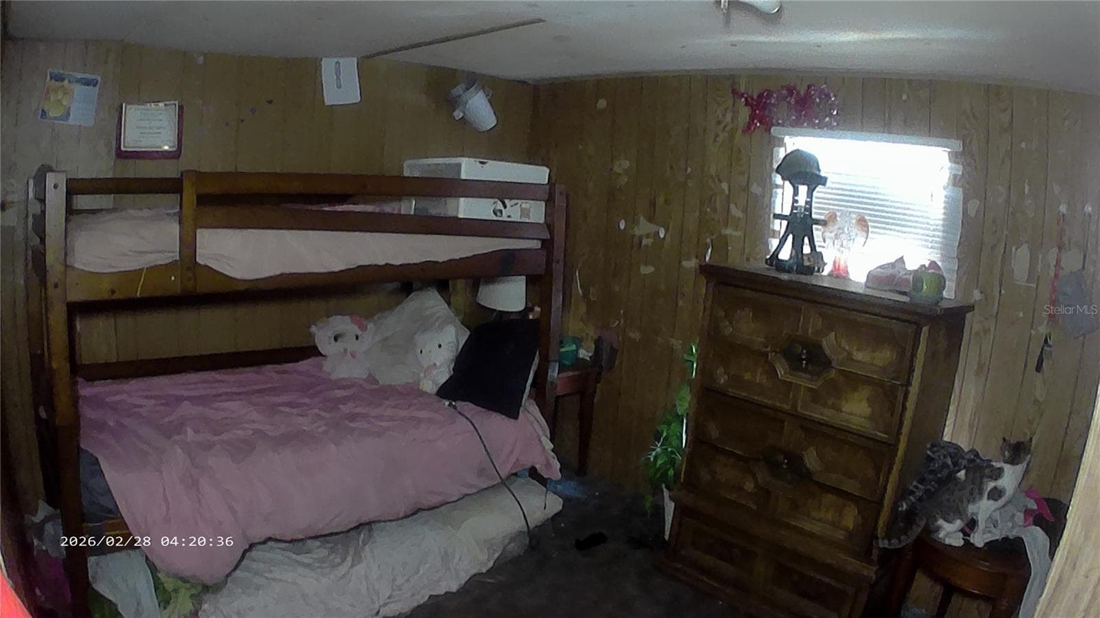 Manufactured Home at 16979 SE 6TH LN, SILVER SPRINGS, photo 7 of 17