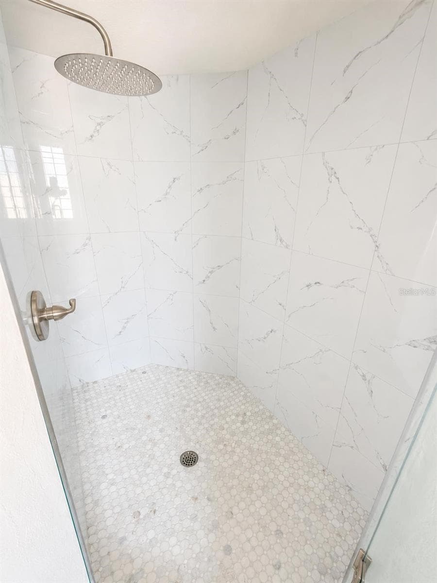 Single Family Residence at 29204 PRINCEVILLE DR, SAN ANTONIO, photo 17 of 19