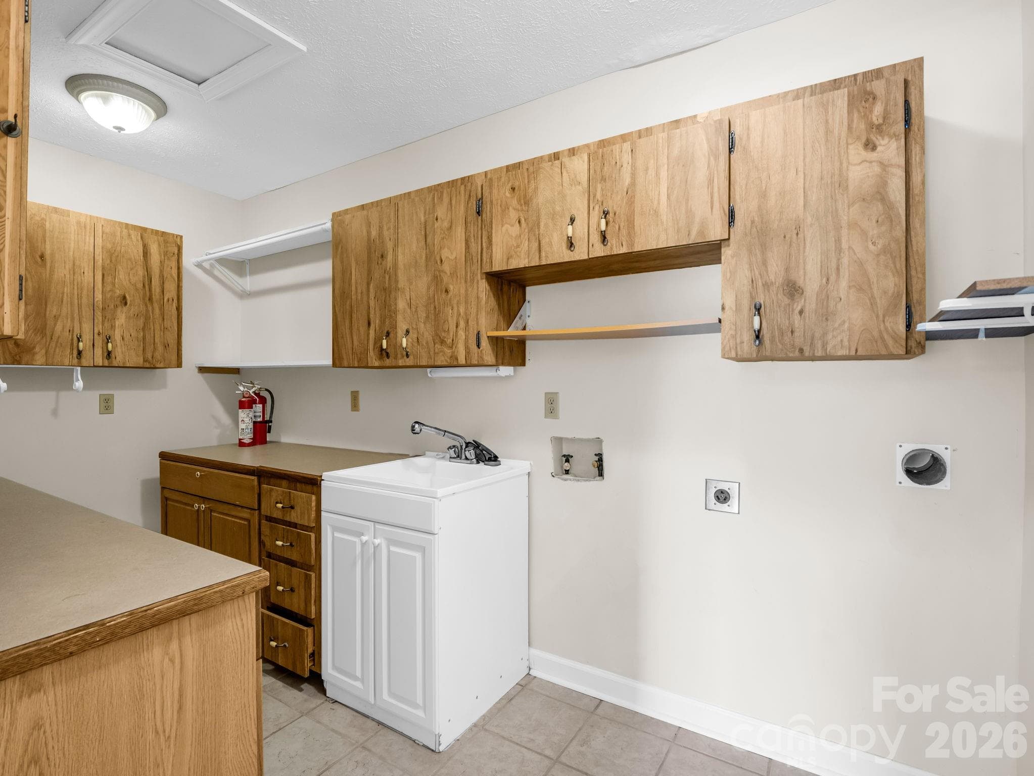 Laundry Room - 370 Orchard Circle, Laurel Park