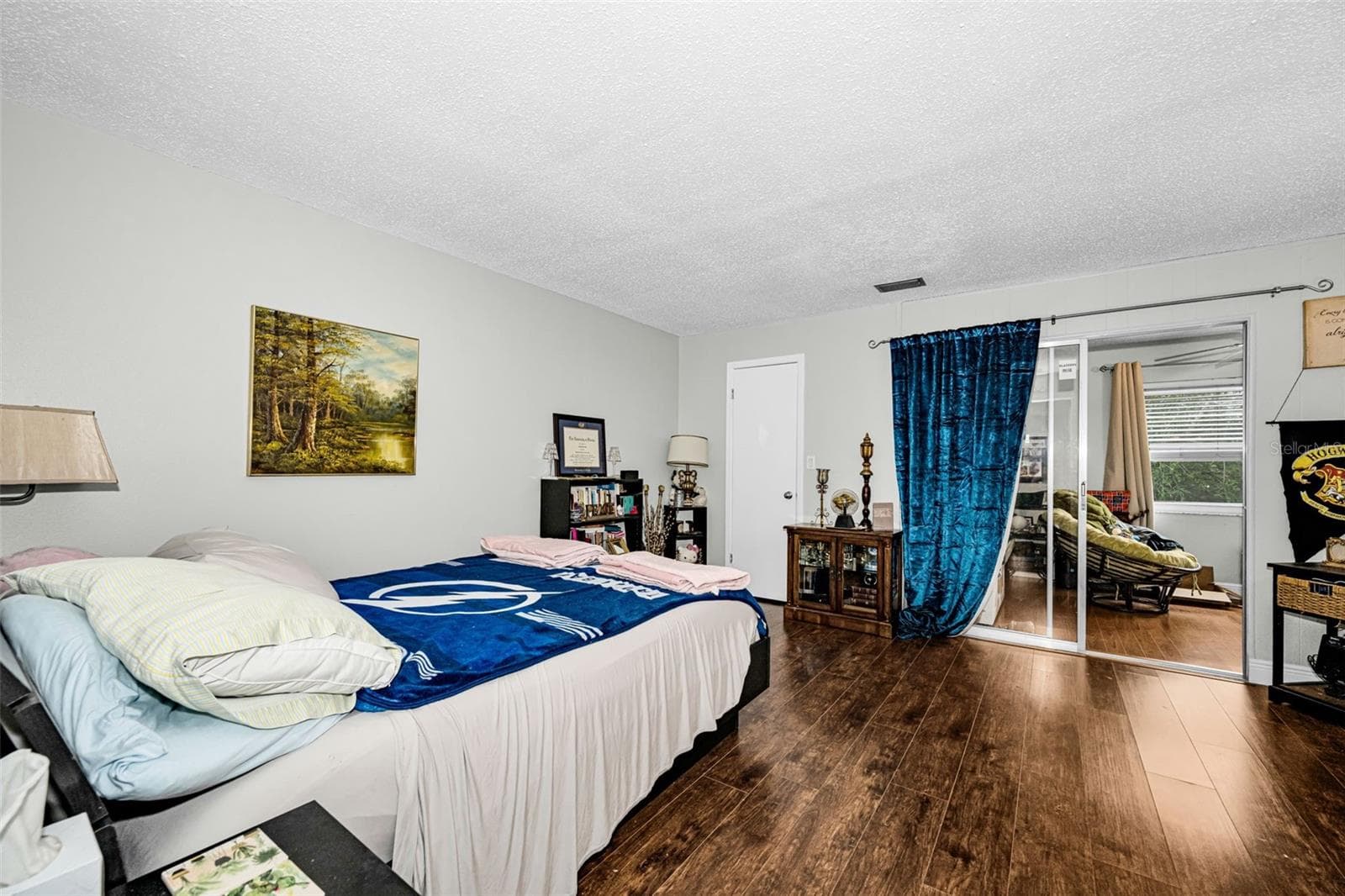 Condominium at 5060 76TH AVE N #401, PINELLAS PARK, photo 2 of 14