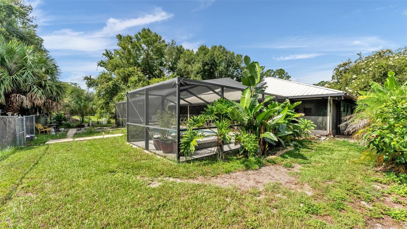 Single Family Residence at 1002 W LAKE MARION RD, HAINES CITY, photo 28 of 34