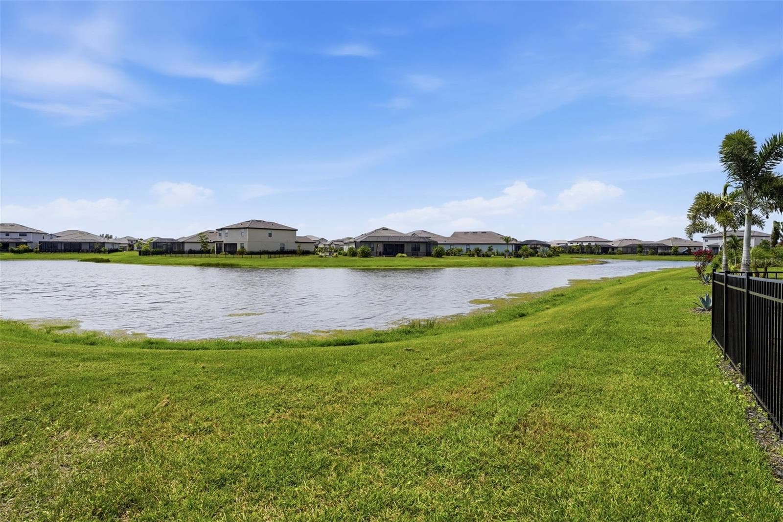 Single Family Residence at 4886 SEAFOAM TRL, BRADENTON, photo 46 of 74
