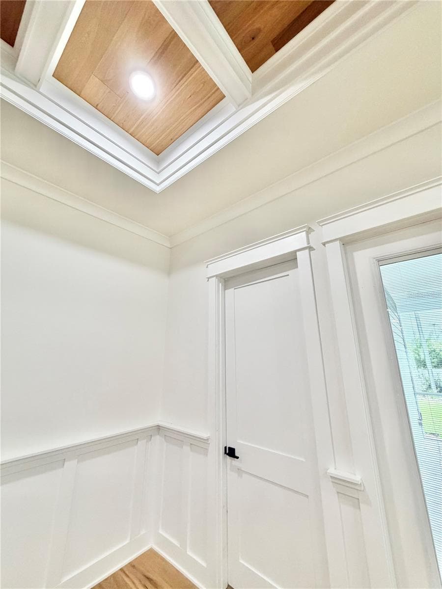 Trim details - 2598 NW 48TH TER, GAINESVILLE