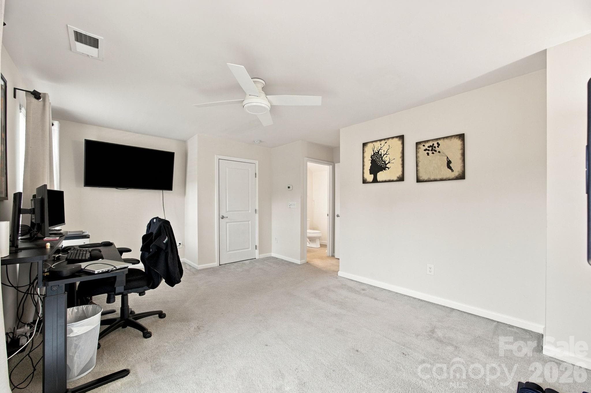 Townhouse at 1321 Queen Lyon Court, Charlotte, photo 17 of 21