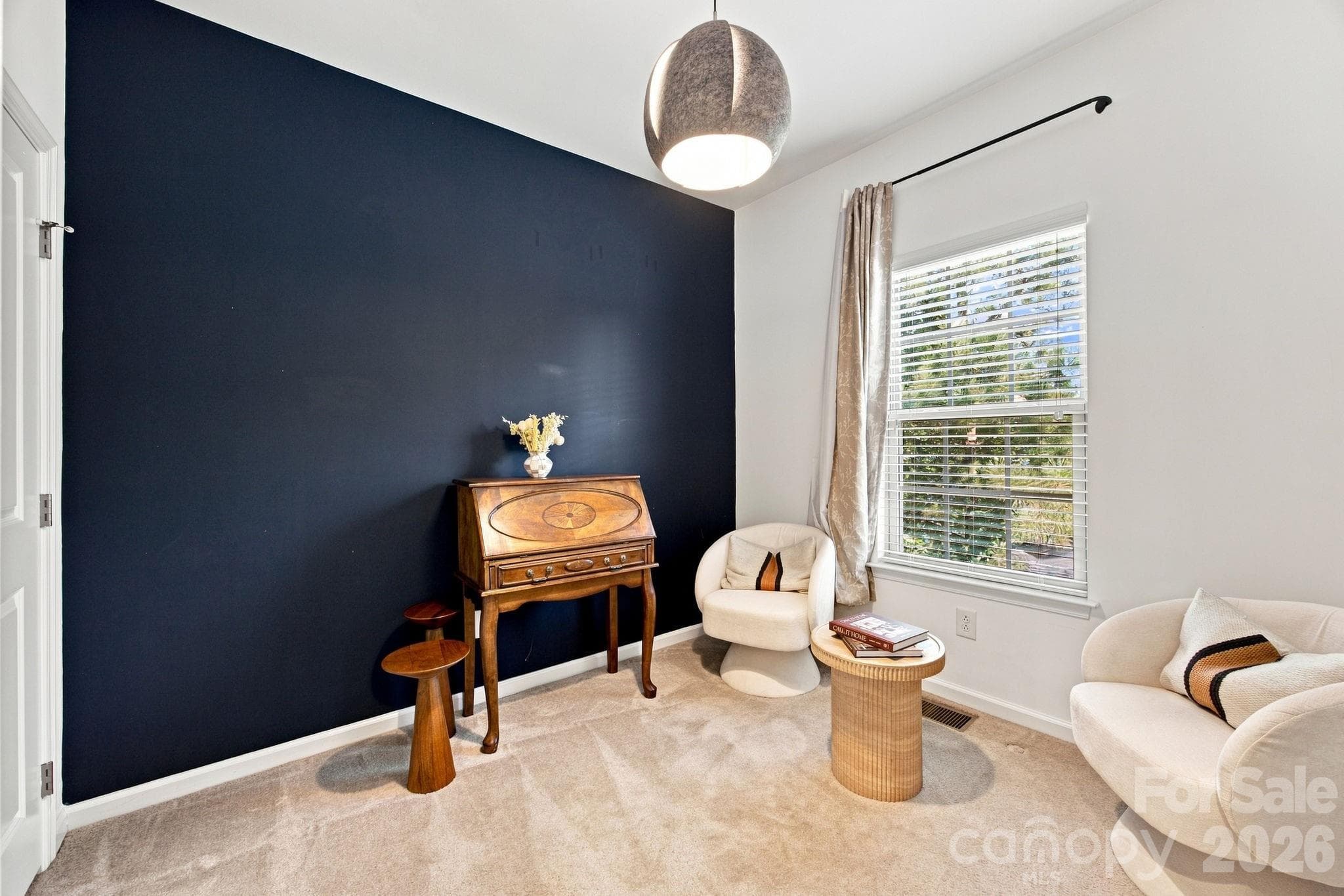 Townhouse at 1321 Queen Lyon Court, Charlotte, photo 11 of 21
