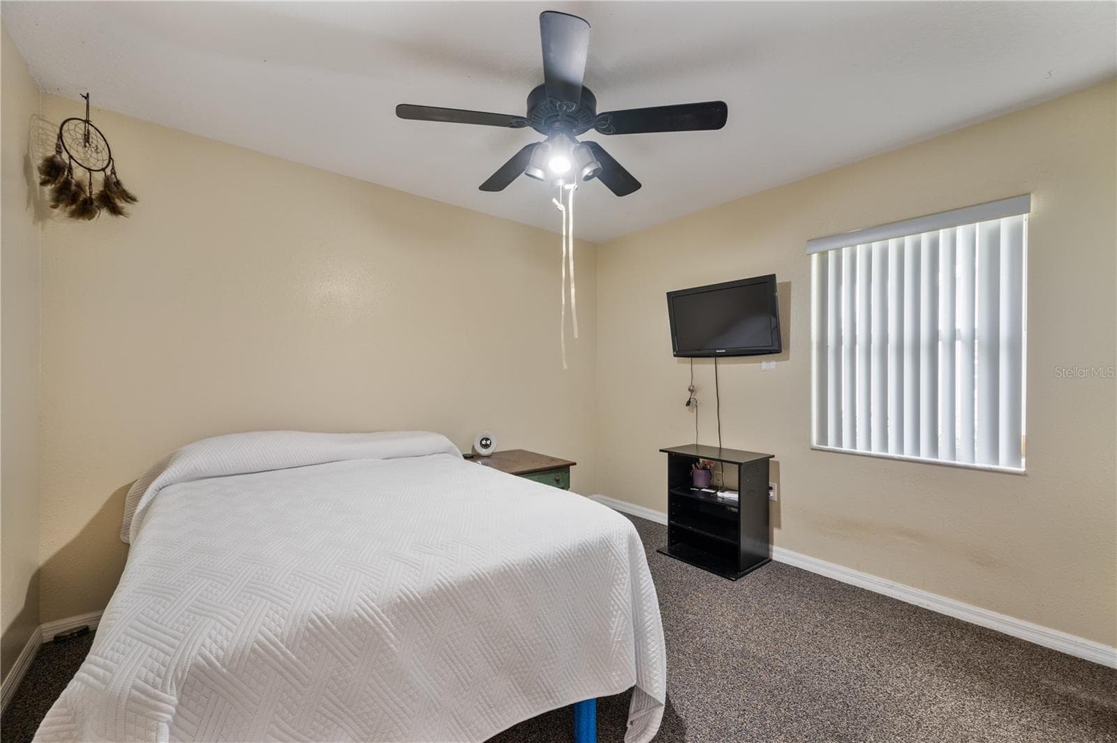 Guest Bedroom 2, carpeted, built in closet - 1660 GAMEWELL TRL, LAKELAND