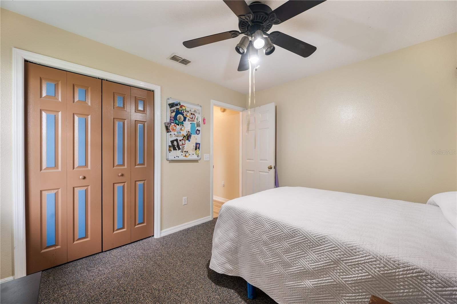 Guest Bedroom 2, carpeted, built in closet - 1660 GAMEWELL TRL, LAKELAND