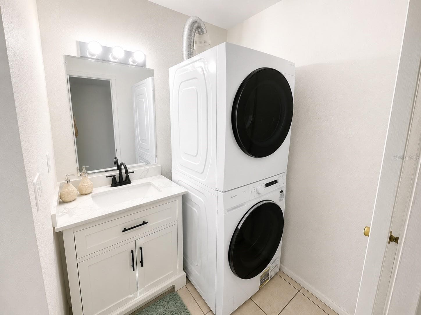 Condominium at 3730 42ND WAY S #H, ST PETERSBURG, photo 13 of 32