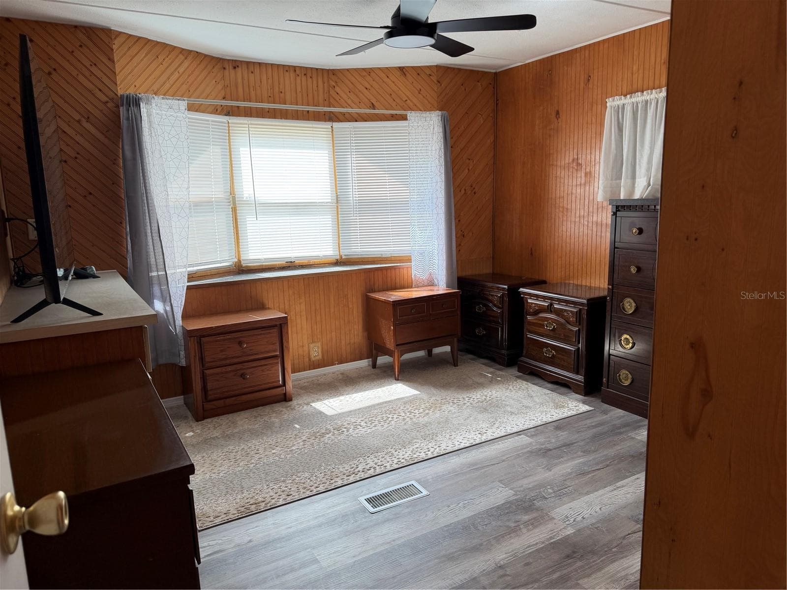 Mobile Home at 7175 FAIRLANE AVE, BROOKSVILLE, photo 18 of 34