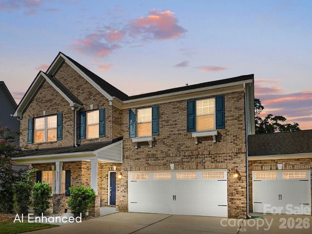 Single Family Residence at Fort Mill, photo 2 of 49