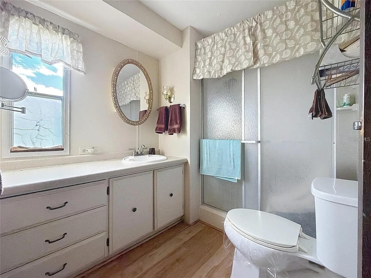 Mobile Home at 213 LAKESIDE RANCH CIR, WINTER HAVEN, photo 10 of 11