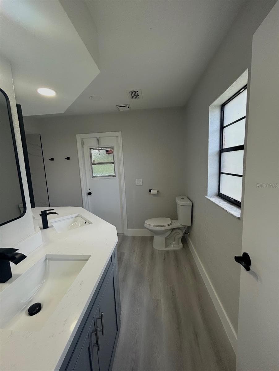 Single Family Residence at 11189 LINDEN DR, SPRING HILL, photo 14 of 21