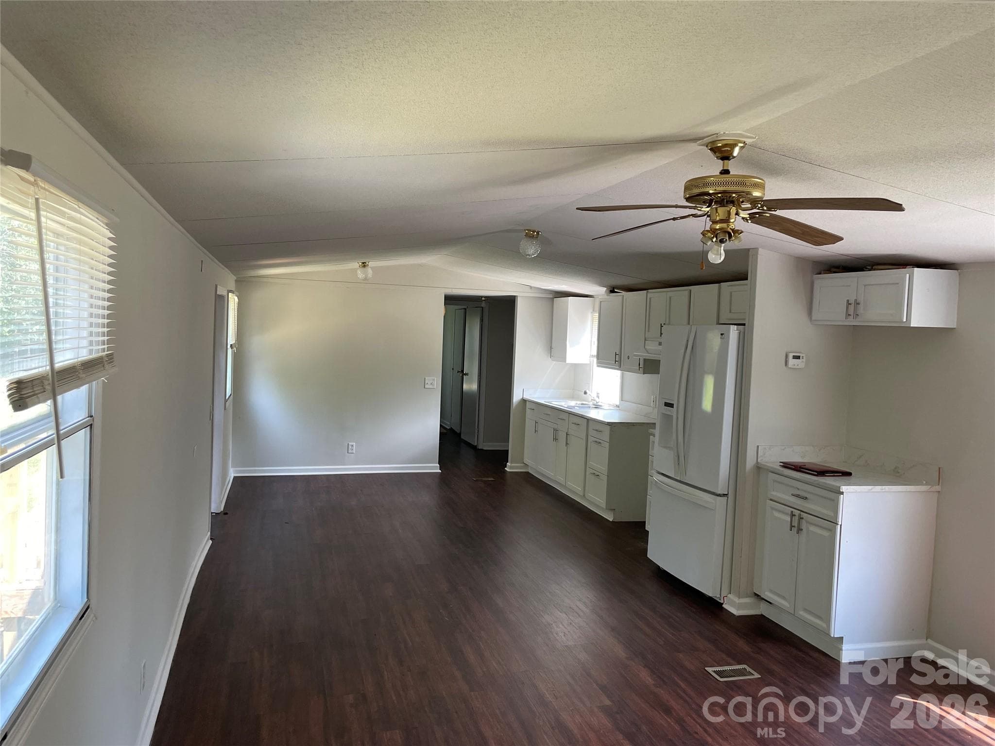 Single Family Residence at 9355 Phelps Road, Mount Pleasant, photo 9 of 20