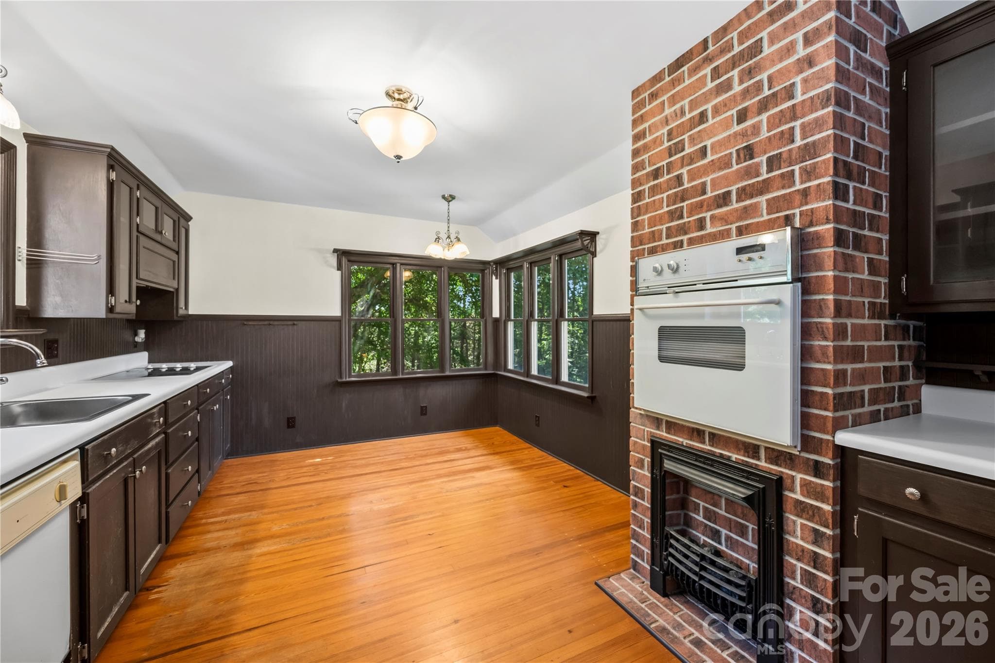 Kitchen - 103 Hyde Avenue, Tryon