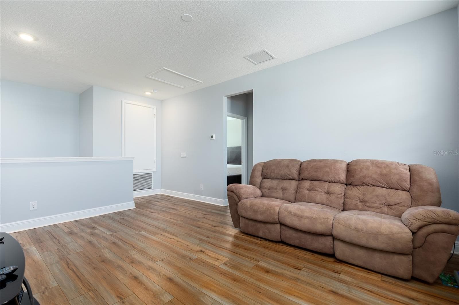 Upstairs Loft - 995 KARST TREE LN, APOPKA