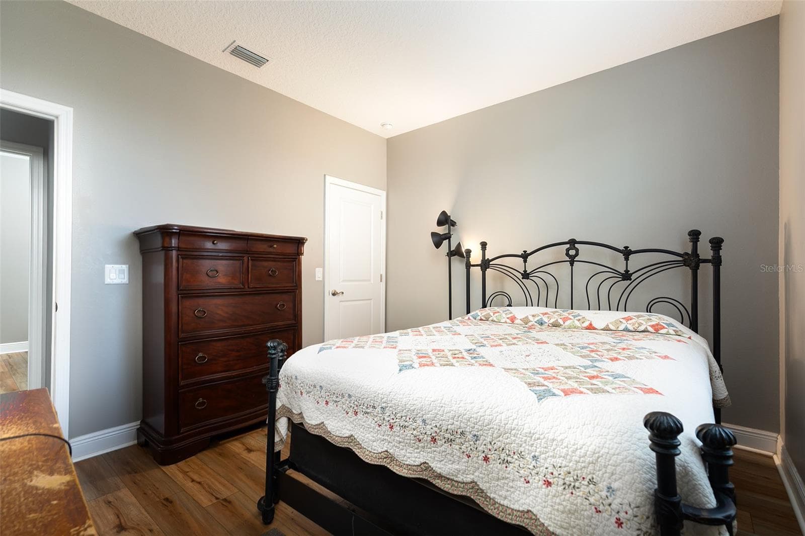Bedroom 3 upstairs - 995 KARST TREE LN, APOPKA