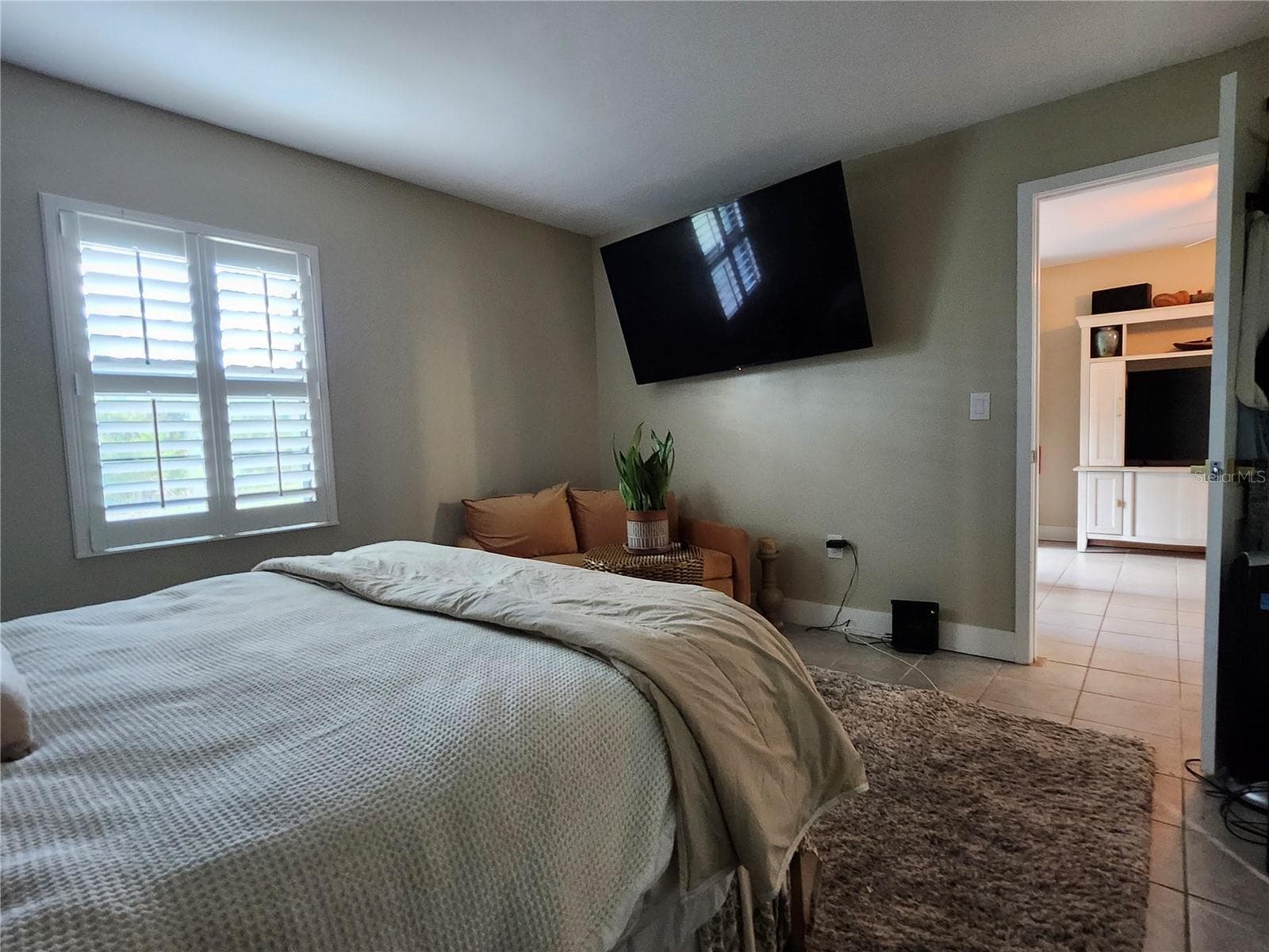 Primary bedroom suite - 87 BOUNDARY BLVD #7, ROTONDA WEST