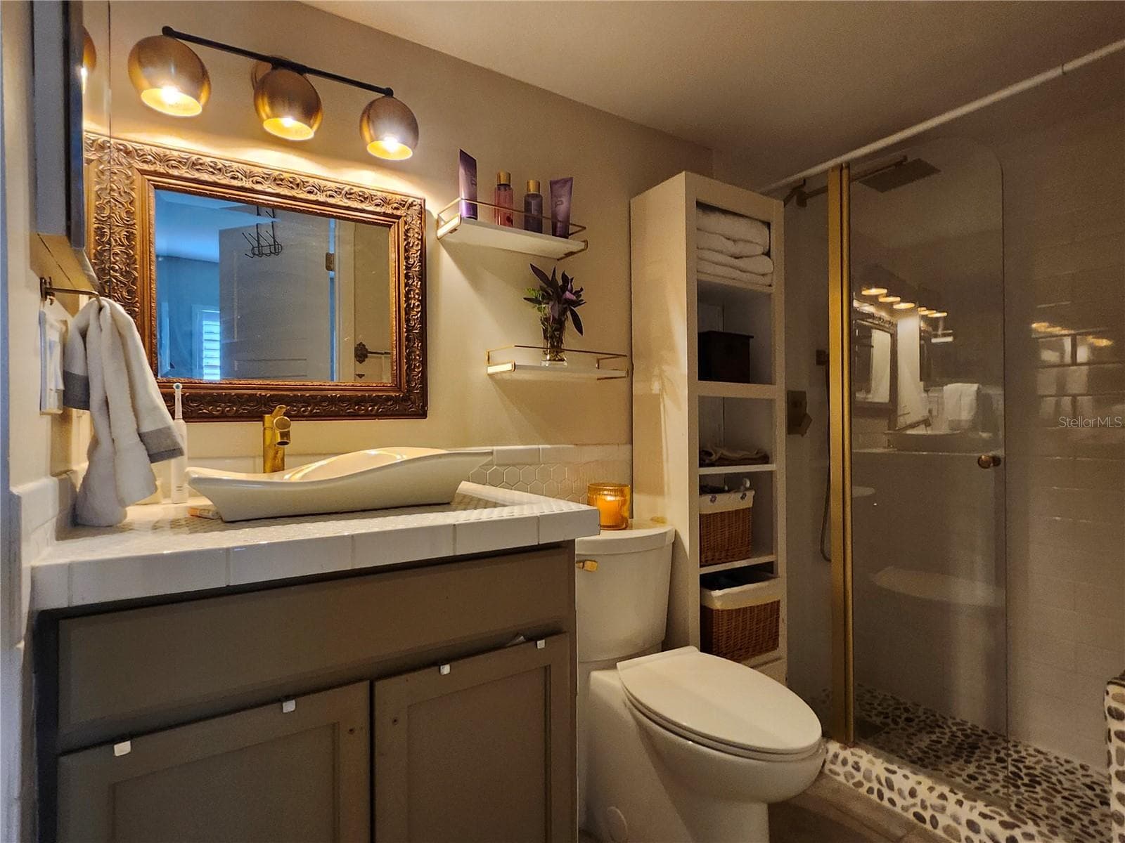 Primary remodeled bathroom - 87 BOUNDARY BLVD #7, ROTONDA WEST