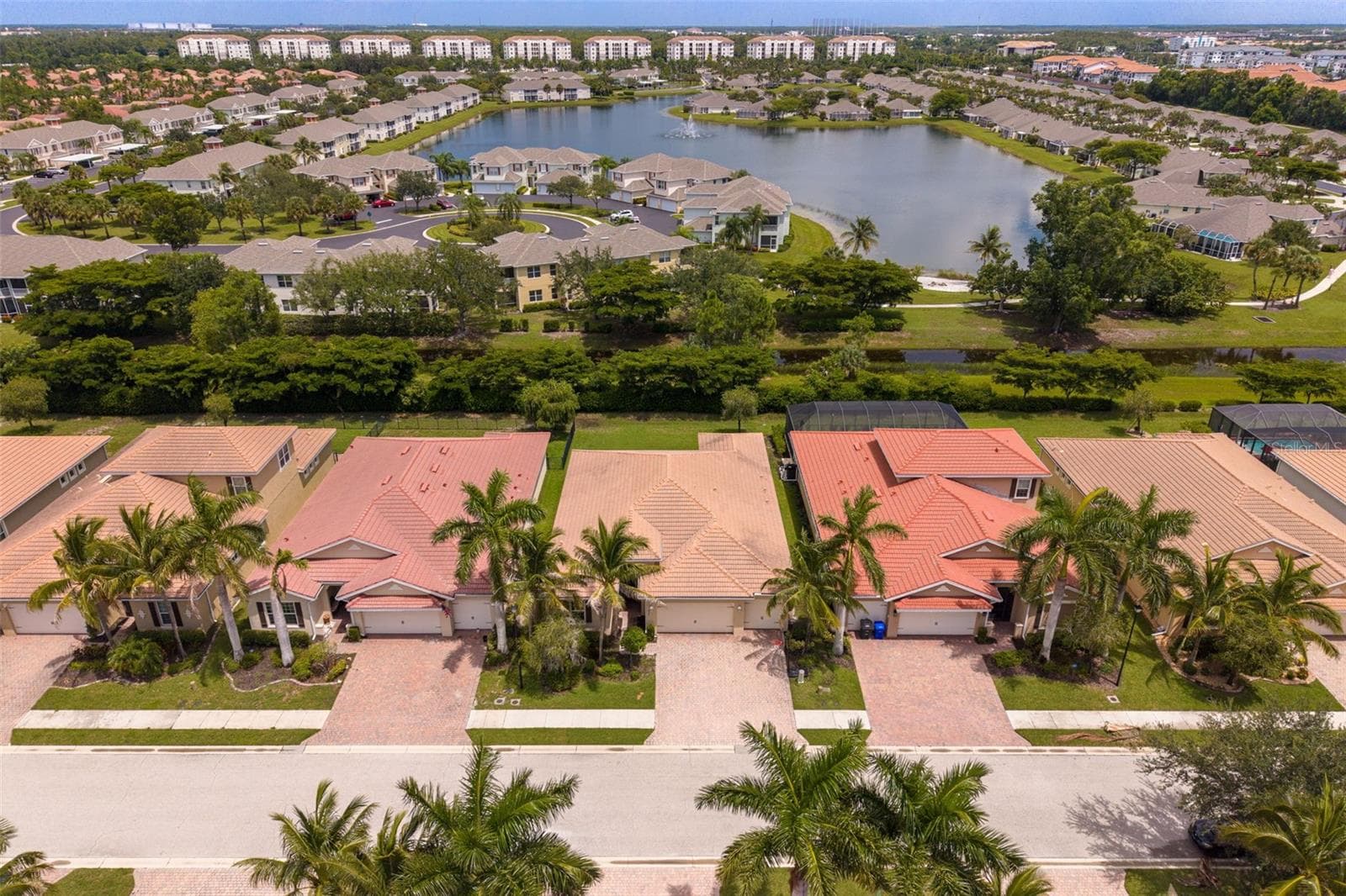 Single Family Residence at 3987 ASHENTREE CT, FORT MYERS, photo 3 of 54