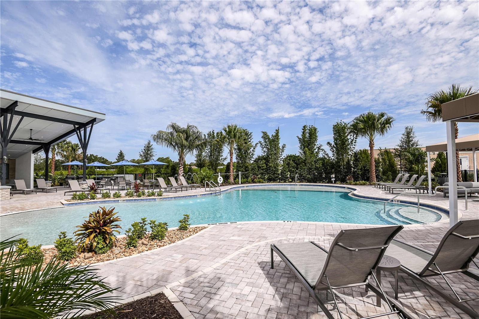 Sun Deck - 12430 51ST ST E, PARRISH