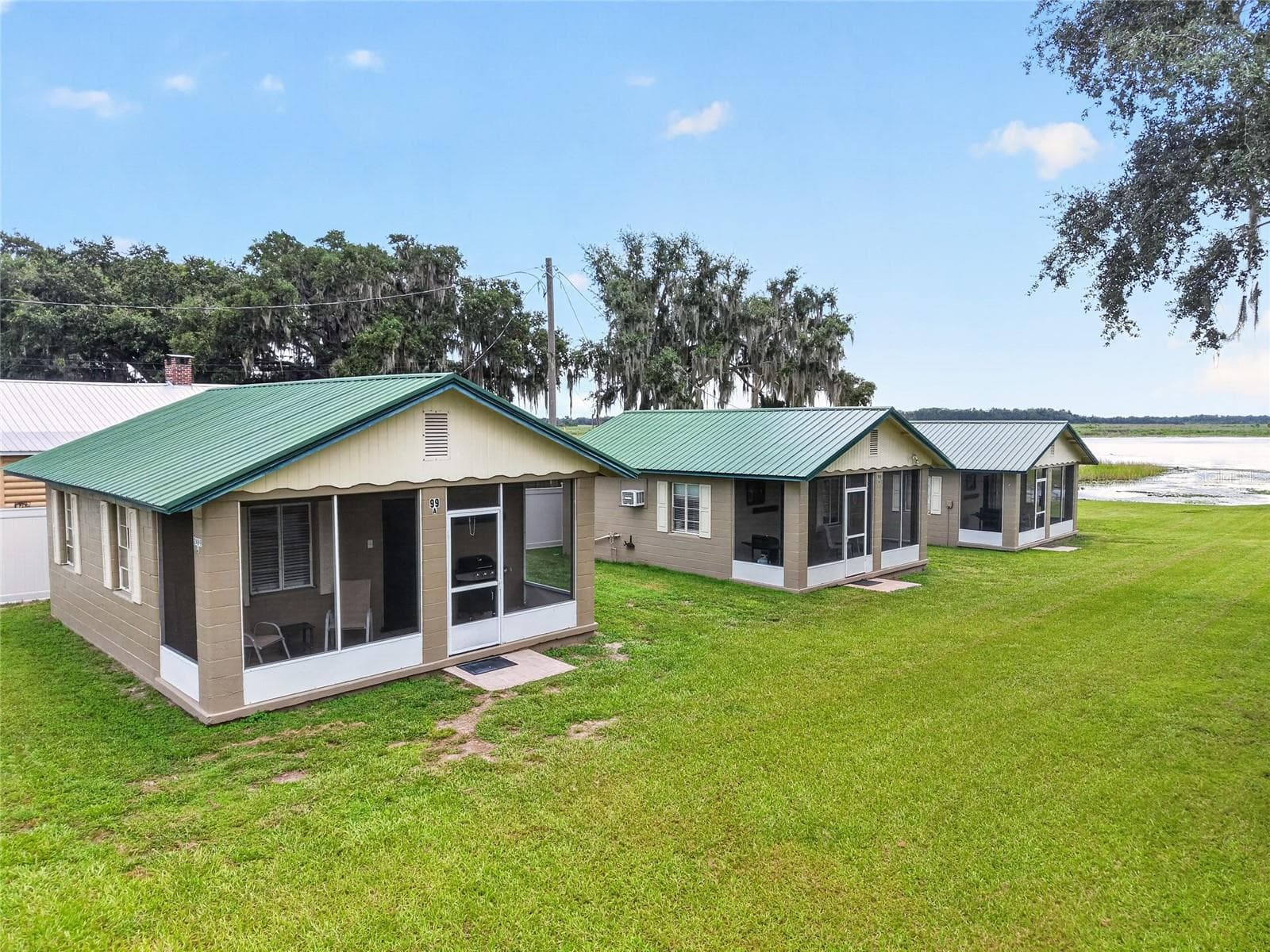 Single Family Residence at 2489 N LAKEFRONT DR, HERNANDO, photo 15 of 95