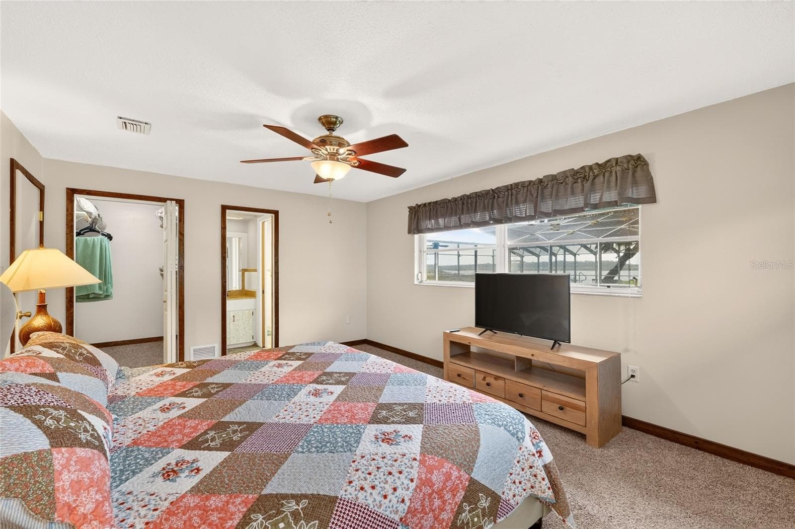 Single Family Residence at 2489 N LAKEFRONT DR, HERNANDO, photo 38 of 95