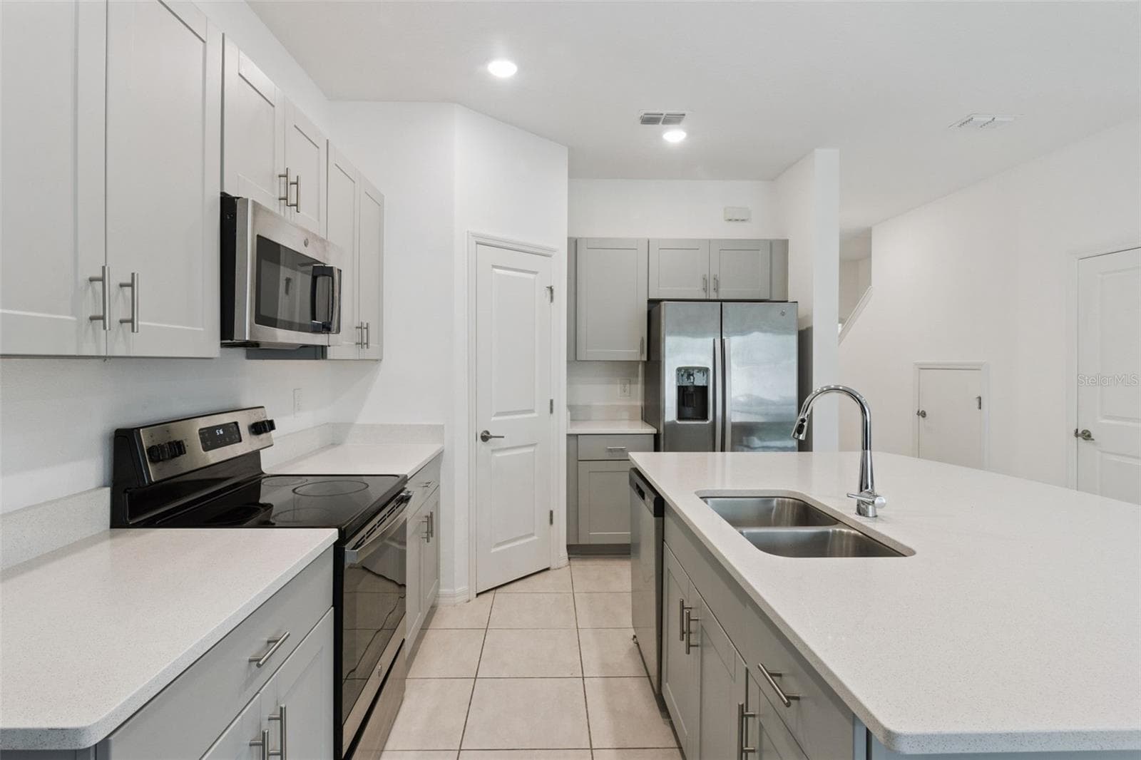 Townhouse at 2251 PORTRAIT ST, POINCIANA, photo 2 of 36