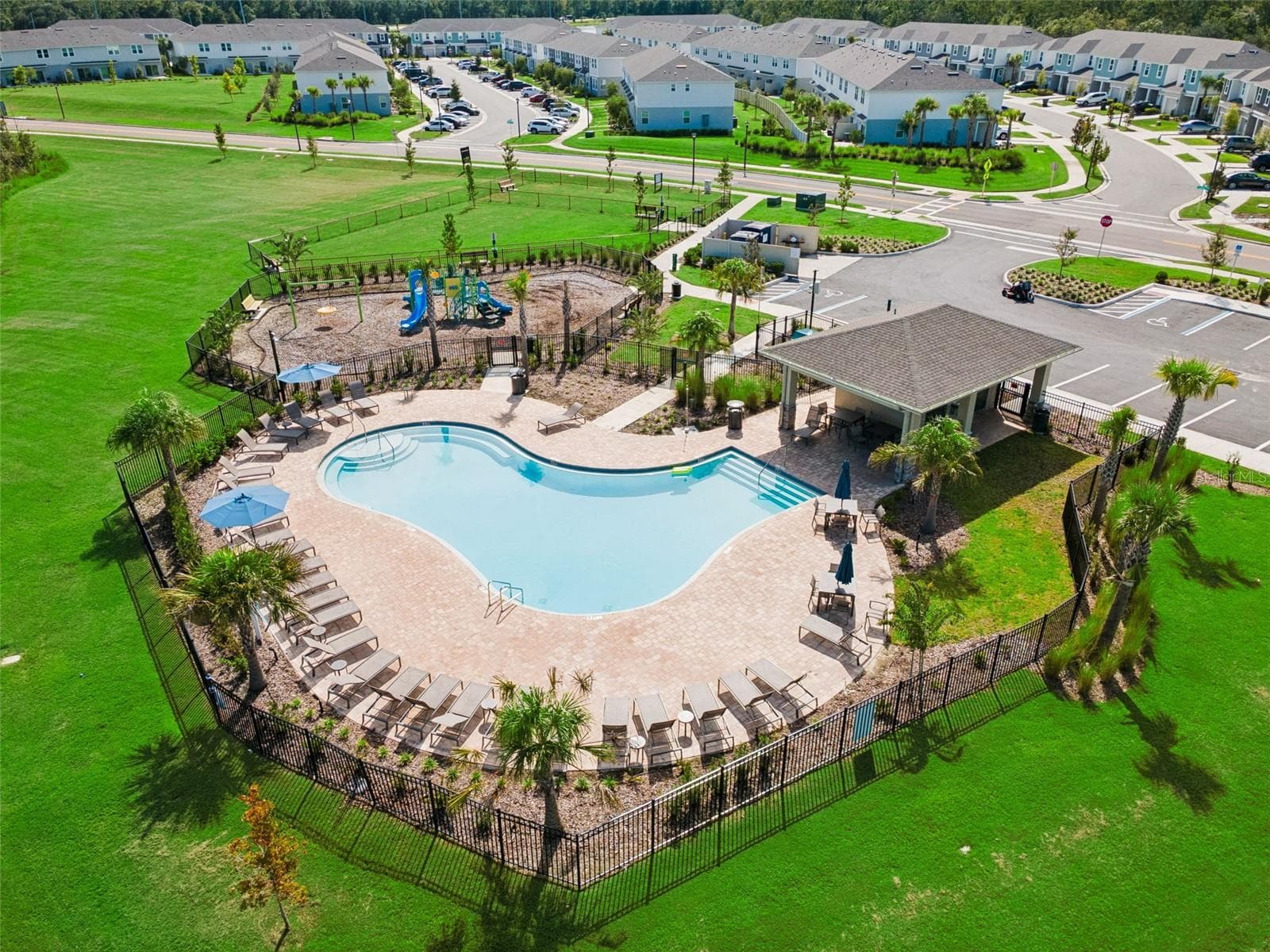 Townhouse at 2251 PORTRAIT ST, POINCIANA, photo 5 of 36