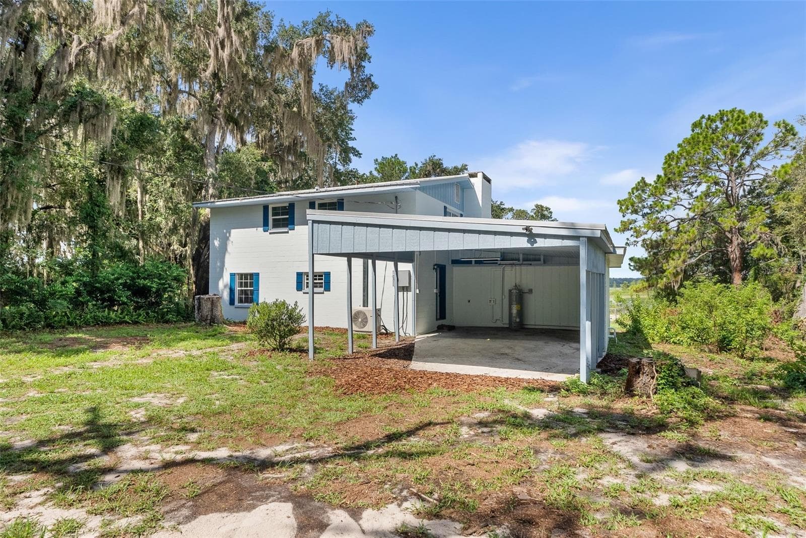 Single Family Residence at 177 E COWPEN LAKE RD, HAWTHORNE, photo 34 of 39