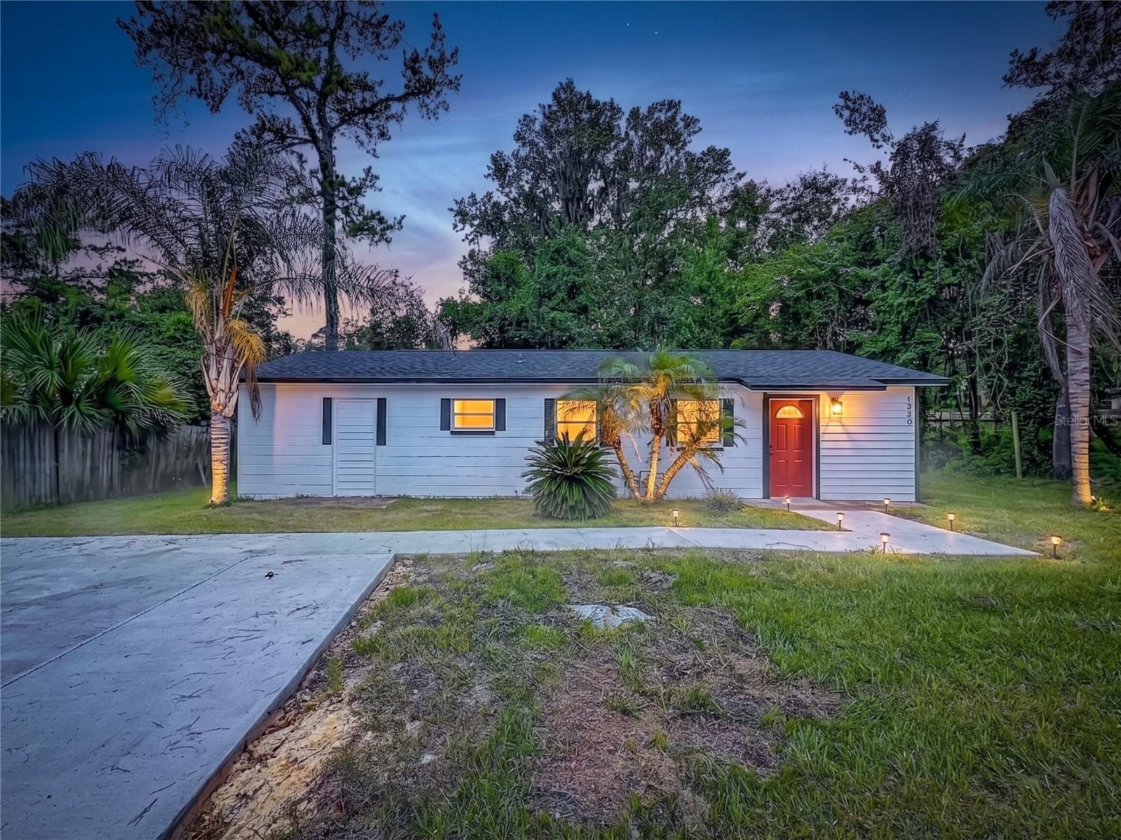 1320 NW 55TH ST