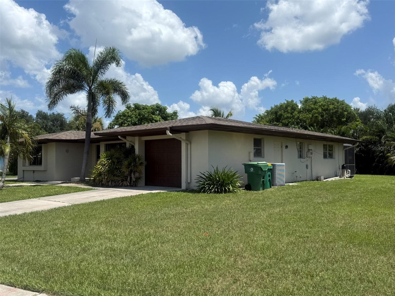 Single Family Residence at 2516 BALTIC AVE, PORT CHARLOTTE, photo 3 of 26