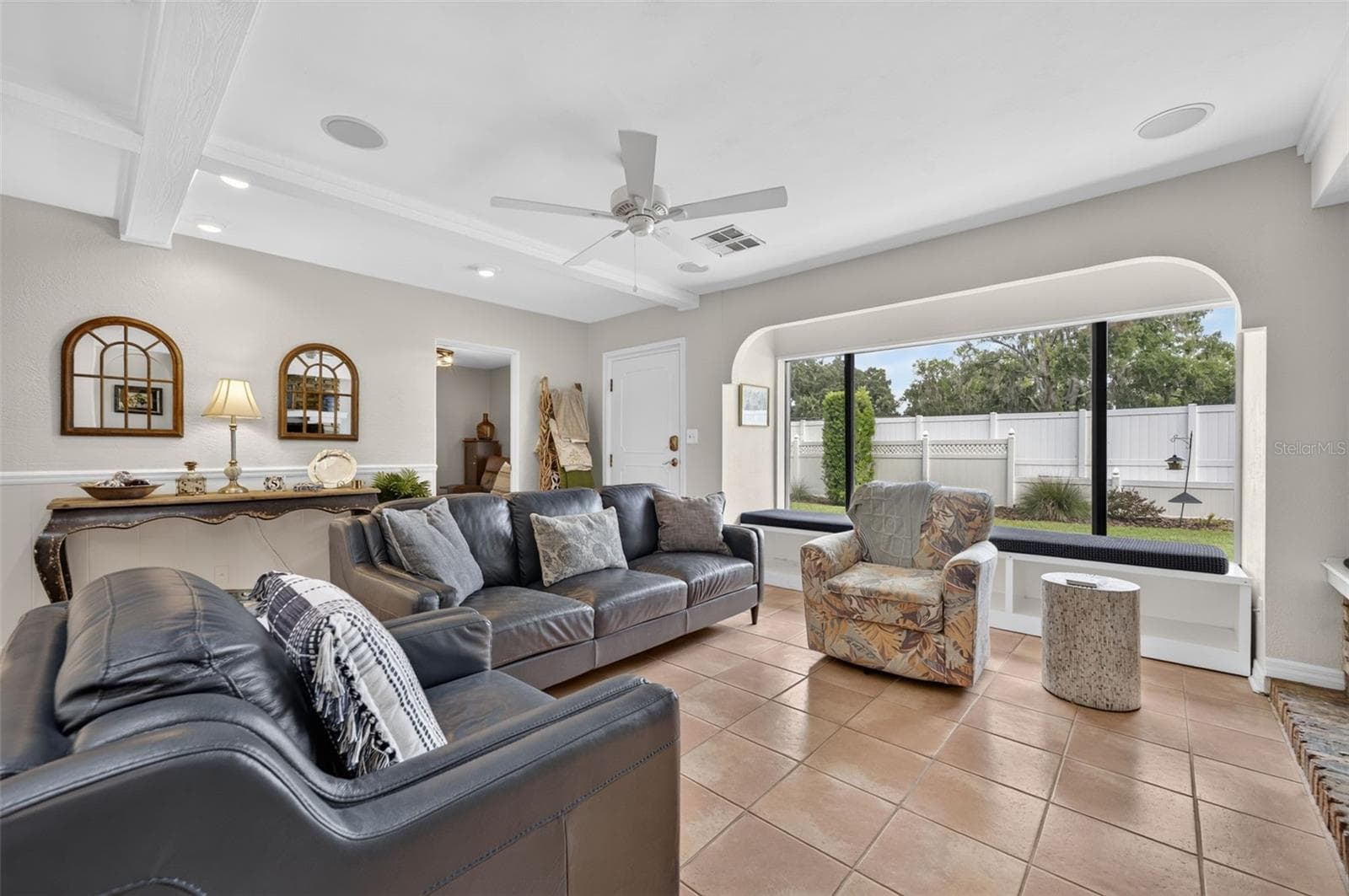 Single Family Residence at 790 S LAKE SYBELIA DR, MAITLAND, photo 4 of 36