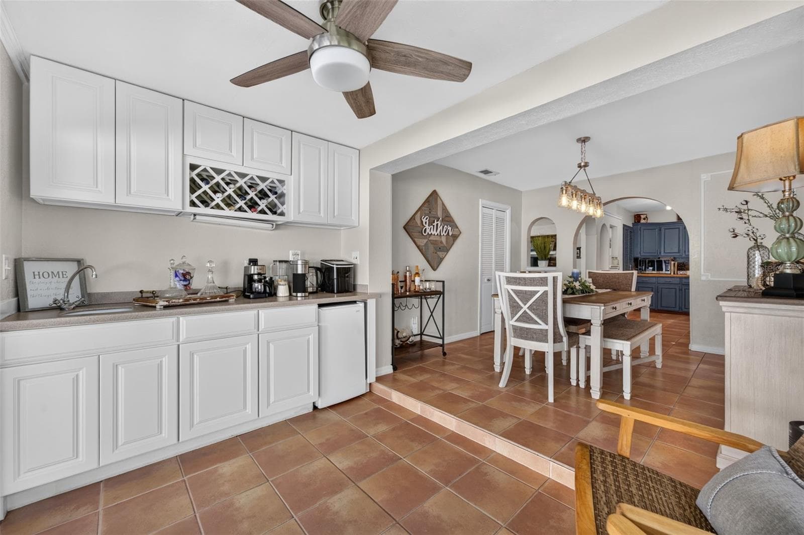 Single Family Residence at 790 S LAKE SYBELIA DR, MAITLAND, photo 10 of 36