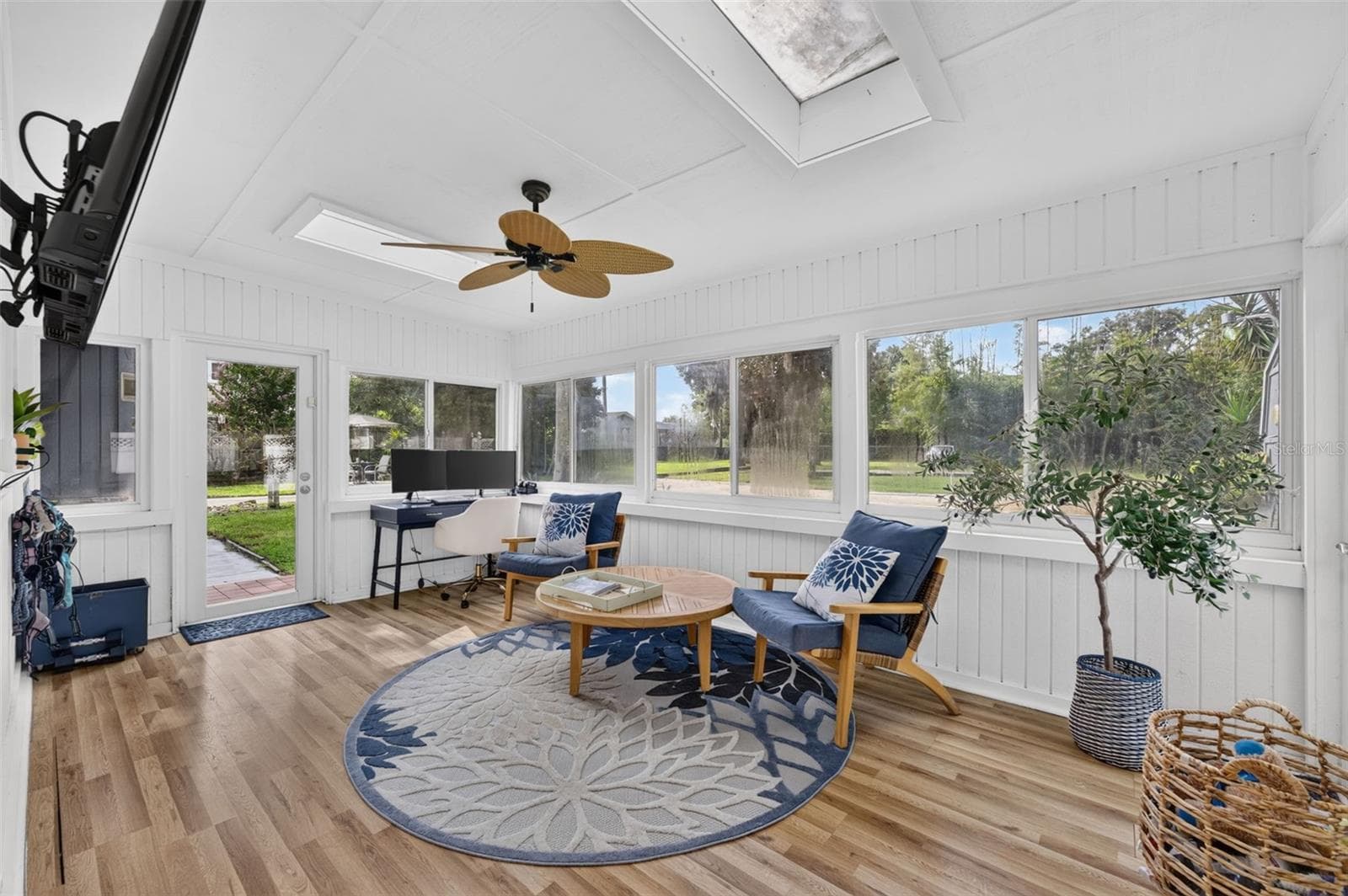 Single Family Residence at 790 S LAKE SYBELIA DR, MAITLAND, photo 14 of 36