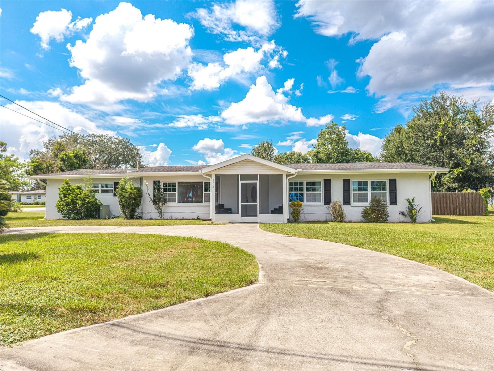 3510 LAKEVIEW DR