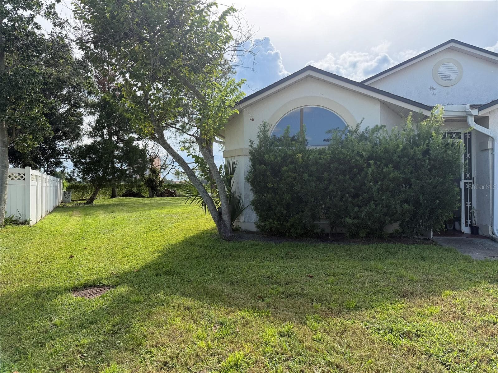 Single Family Residence at 3236 KOVAL CT, ORLANDO, photo 2 of 19