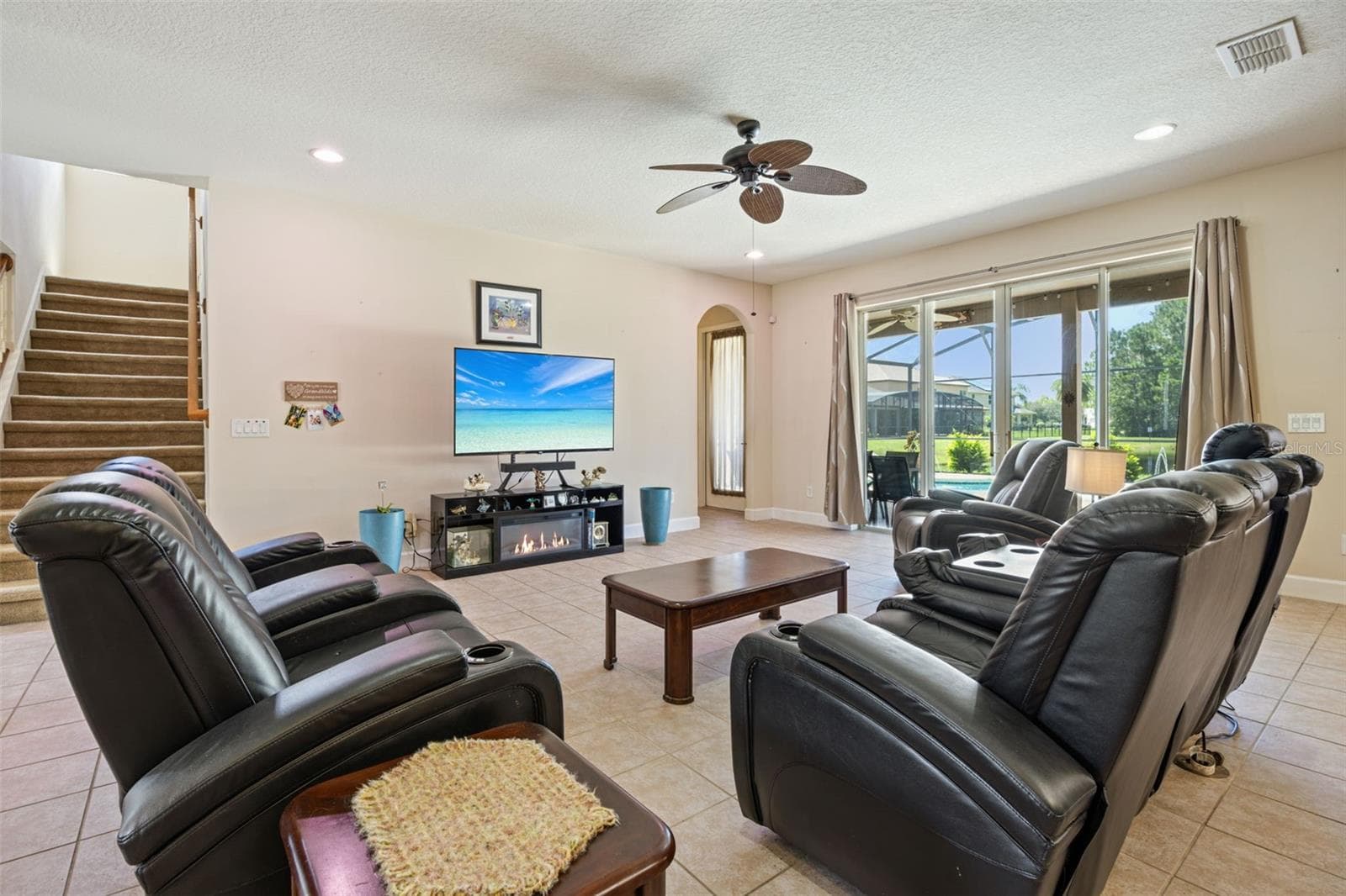Single Family Residence at 2040 HAWKS LANDING DR, ORLANDO, photo 18 of 65
