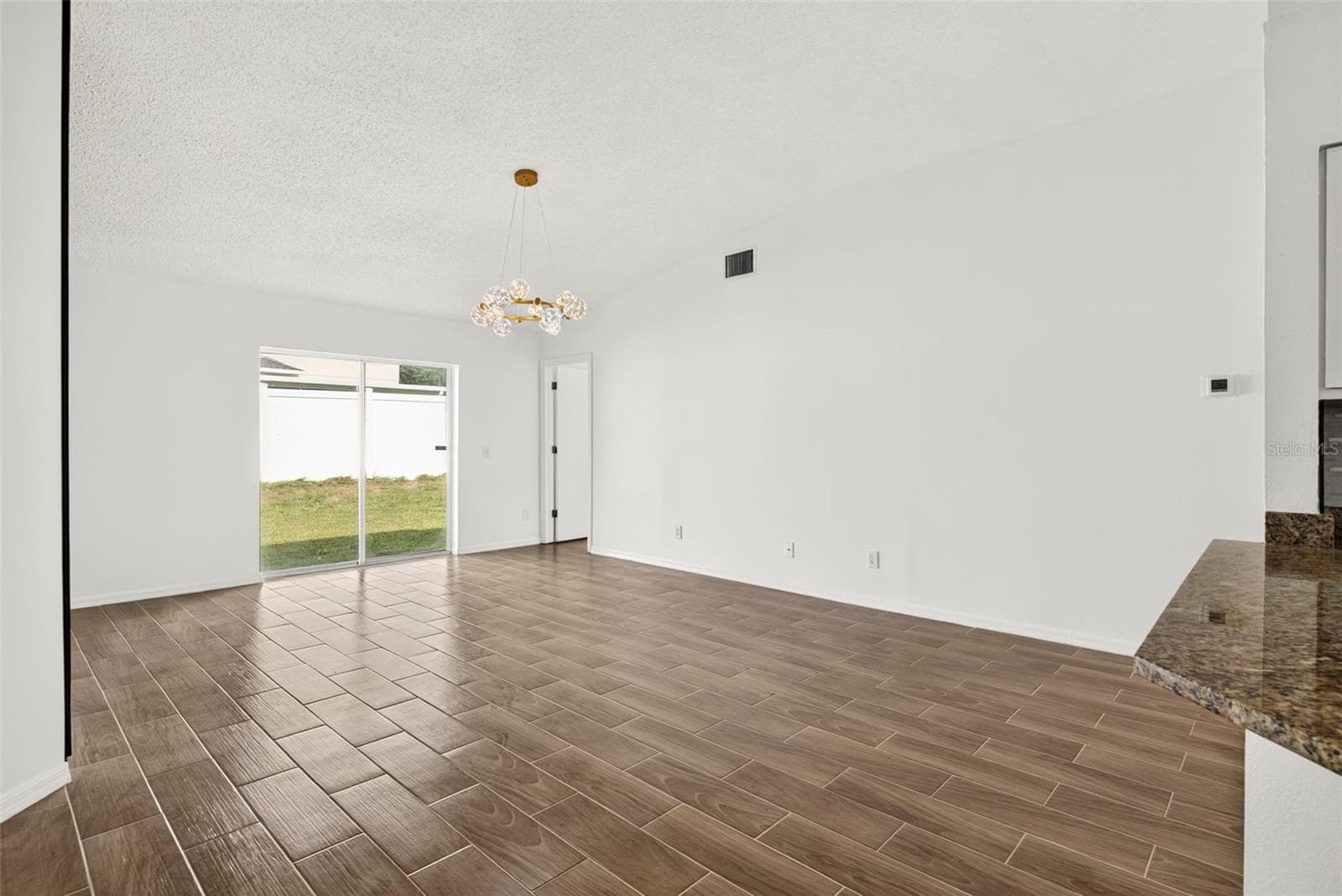 Single Family Residence at 12826 LONGCREST DR, RIVERVIEW, photo 15 of 57